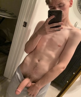 Twink taking a dick picture